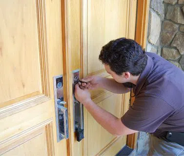Golden Locksmith Services Cincinnati, OH 513-394-6228 Golden Locksmith Services Cincinnati, OH 513-394-6228 - 10-House-Locksmith
