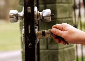 Golden Locksmith Services Cincinnati, OH 513-394-6228 Golden Locksmith Services Cincinnati, OH 513-394-6228 - 13-Re-Key-Locks